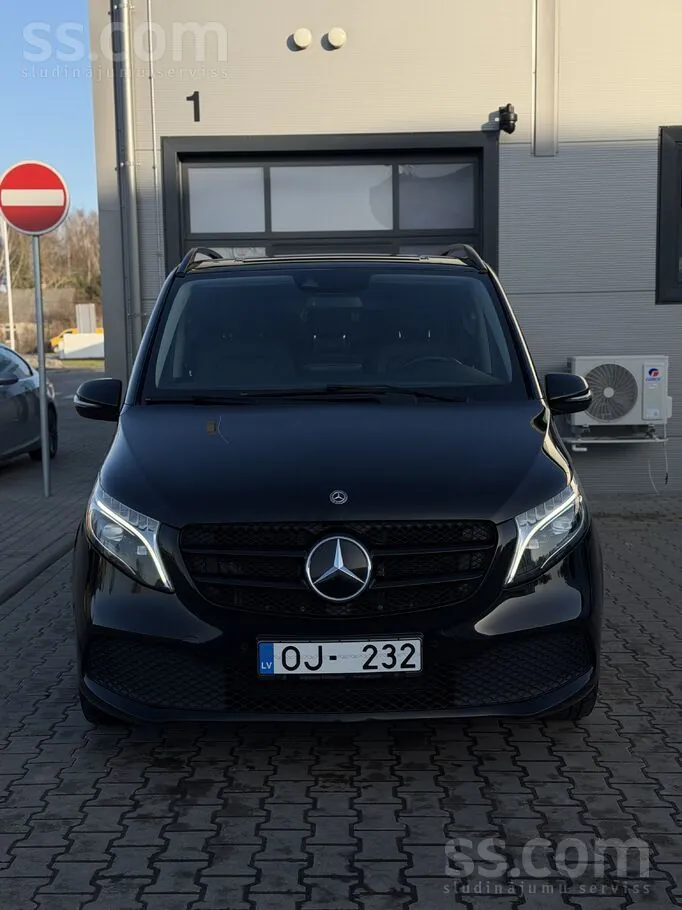 Mercedes-Benz V-Class 2020 photo 2