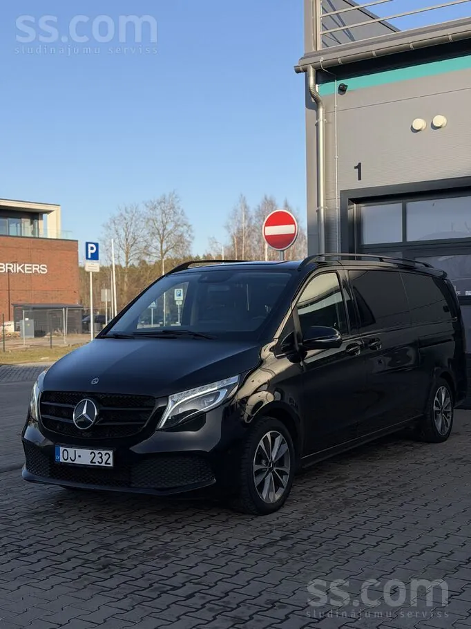Mercedes-Benz V-Class