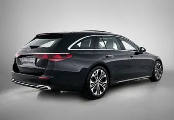 Mercedes-Benz E-Class 2024 photo 2