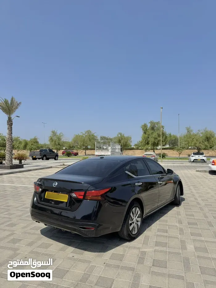 Nissan Altima 2020 photo 3