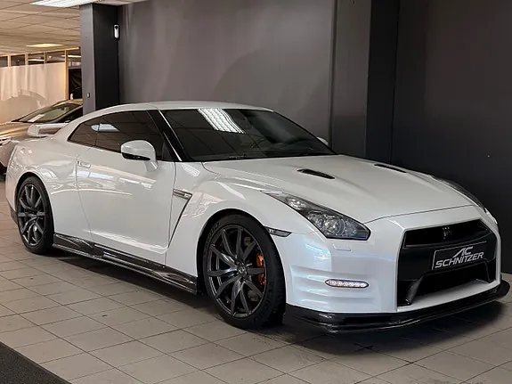 Nissan Gt-R 2012 photo 3