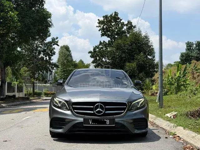Mercedes-Benz 300E