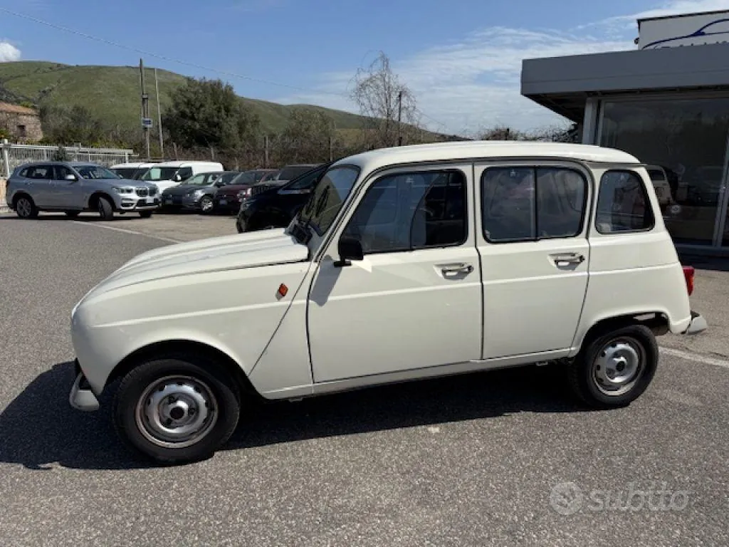 Renault R4 1986 photo 3