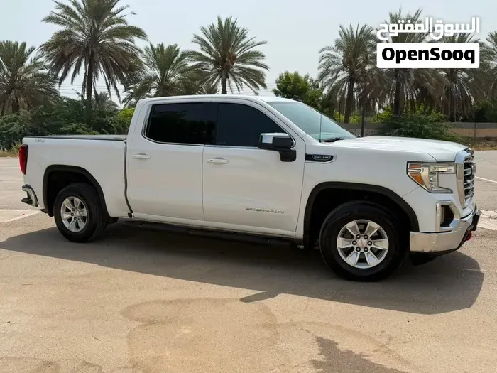 GMC Sierra 2020 photo 2
