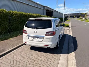 Mazda Mpv 2009 photo 4