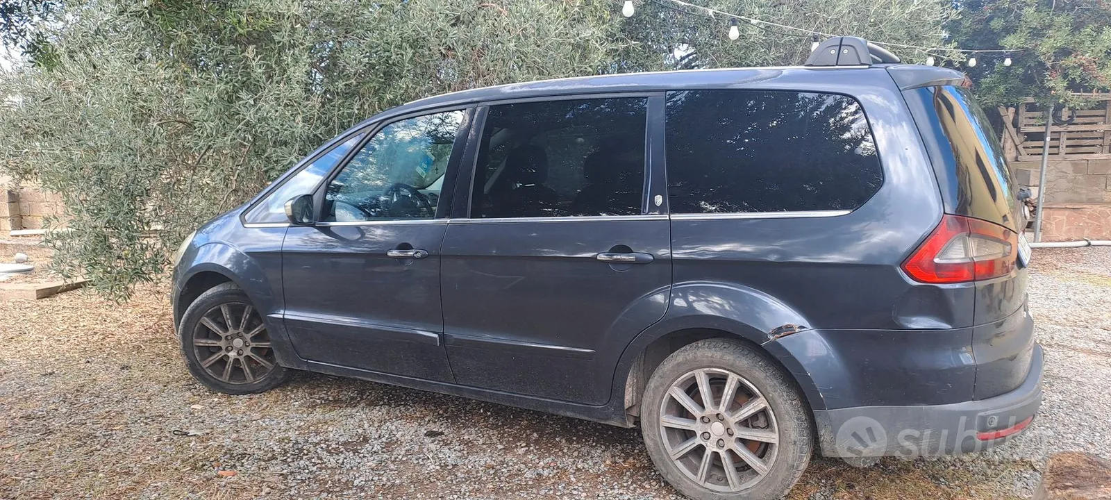 Ford Galaxy 2008 photo 3