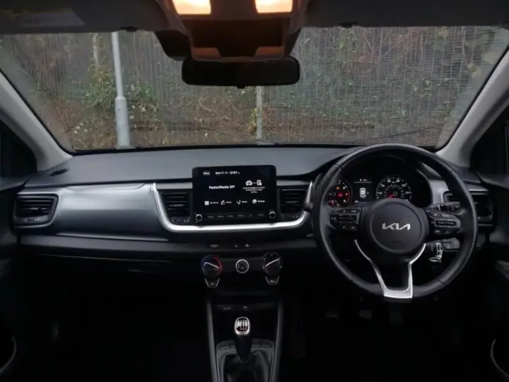 Kia Stonic 2022 photo 3