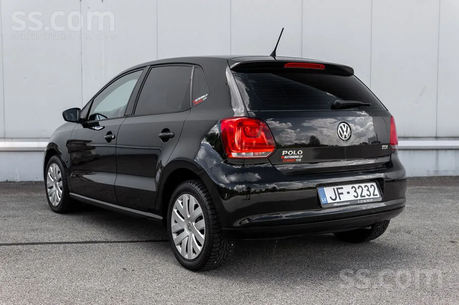 Volkswagen Polo 2010 photo 4