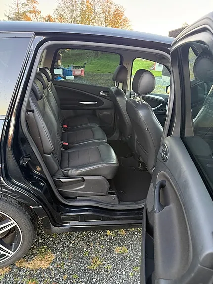 Ford S-Max 2012 photo 5