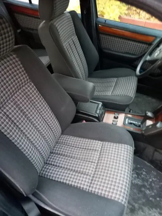 Mercedes-Benz E 250