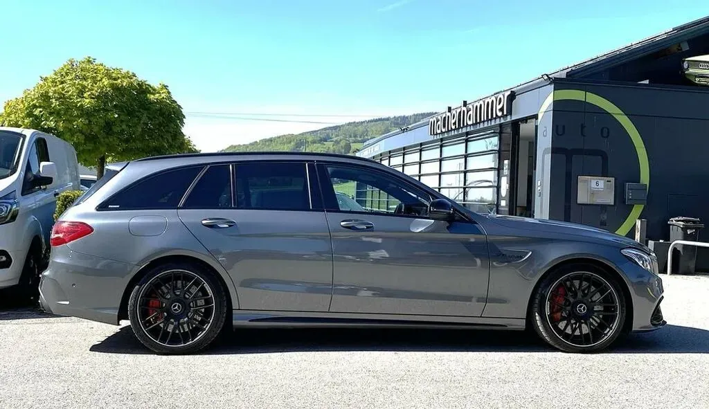 Mercedes-Benz C-Class 2017 photo 3
