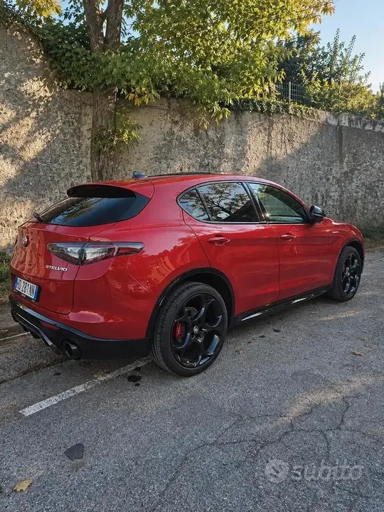 Alfa Romeo Stelvio 2026 photo 4