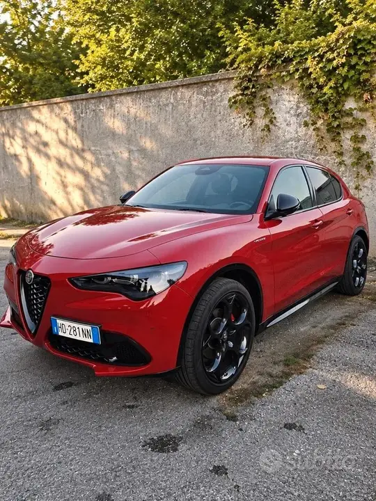 Alfa Romeo Stelvio 2026 photo 2