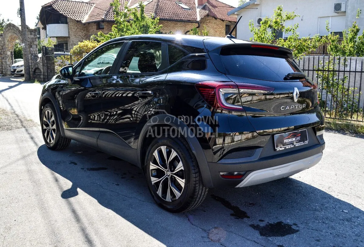Renault Captur 2022 photo 4