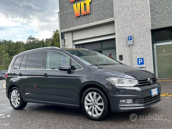 Volkswagen Touran 2016 photo 3