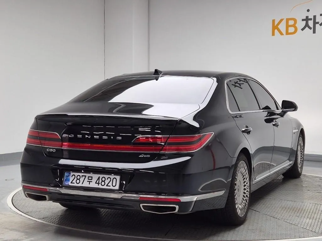 Genesis G90 2021 photo 3