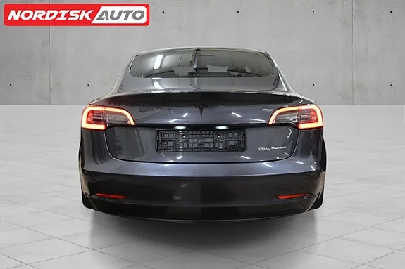 Tesla Model 3 2021 photo 5