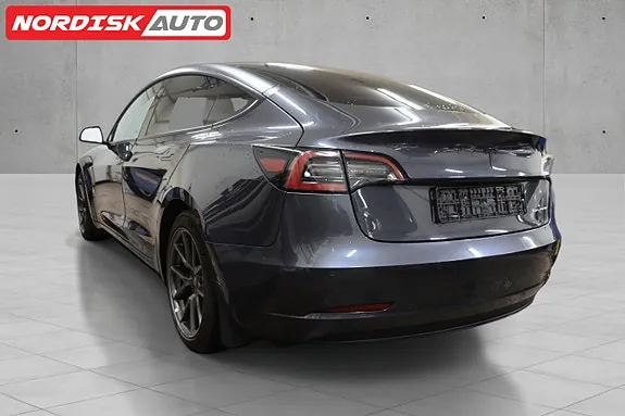 Tesla Model 3 2021 photo 3