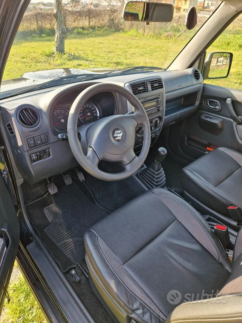 Suzuki Jimny 2013 photo 5