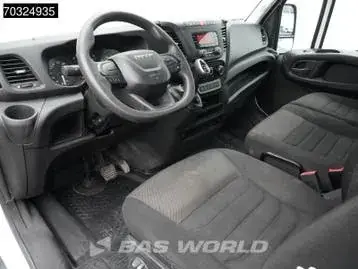 Iveco Daily 2022 photo 3