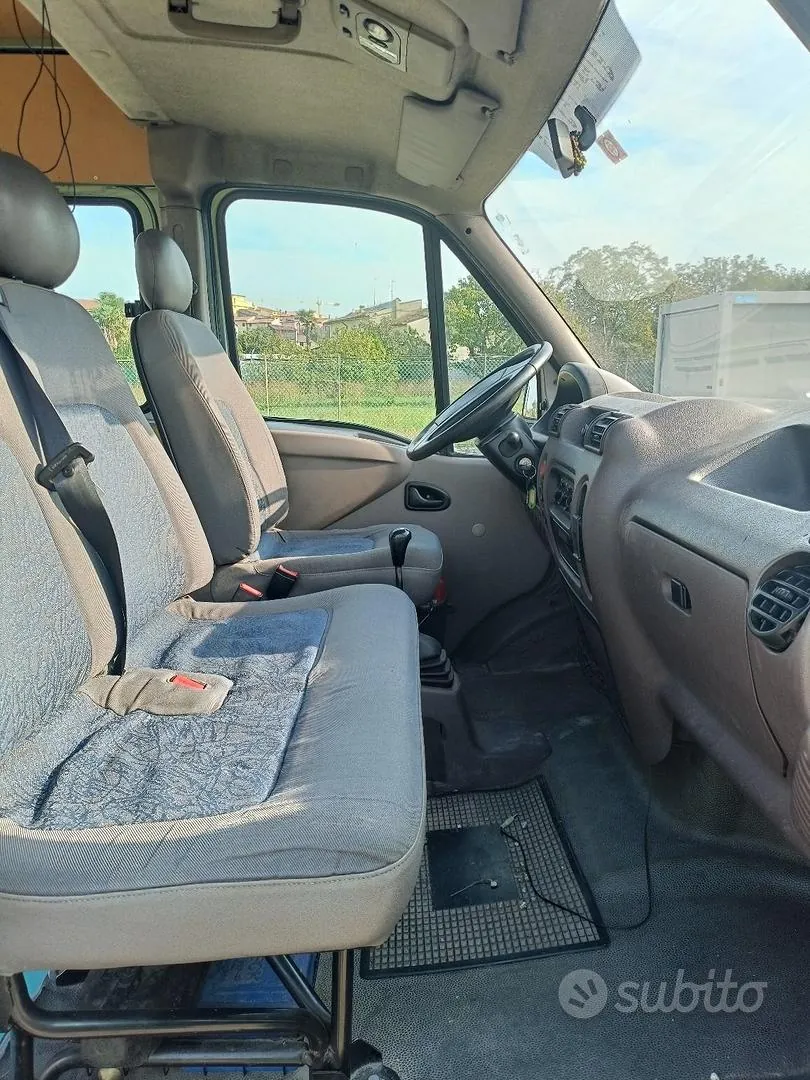 Renault Master 2001 photo 5