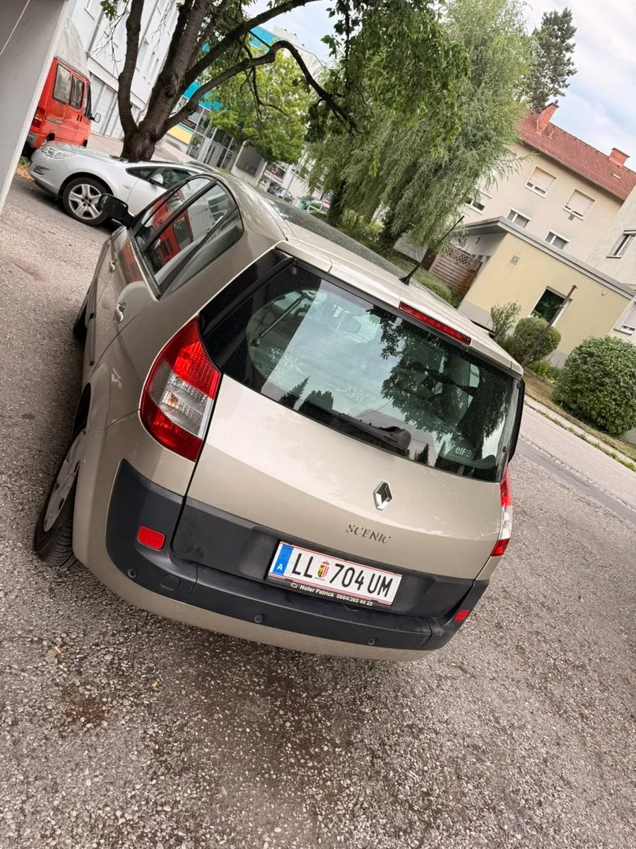 Renault Scenic 2006 photo 2