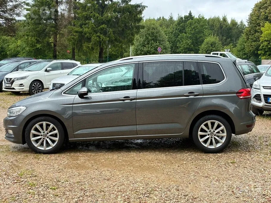 Volkswagen Touran 2016 photo 5