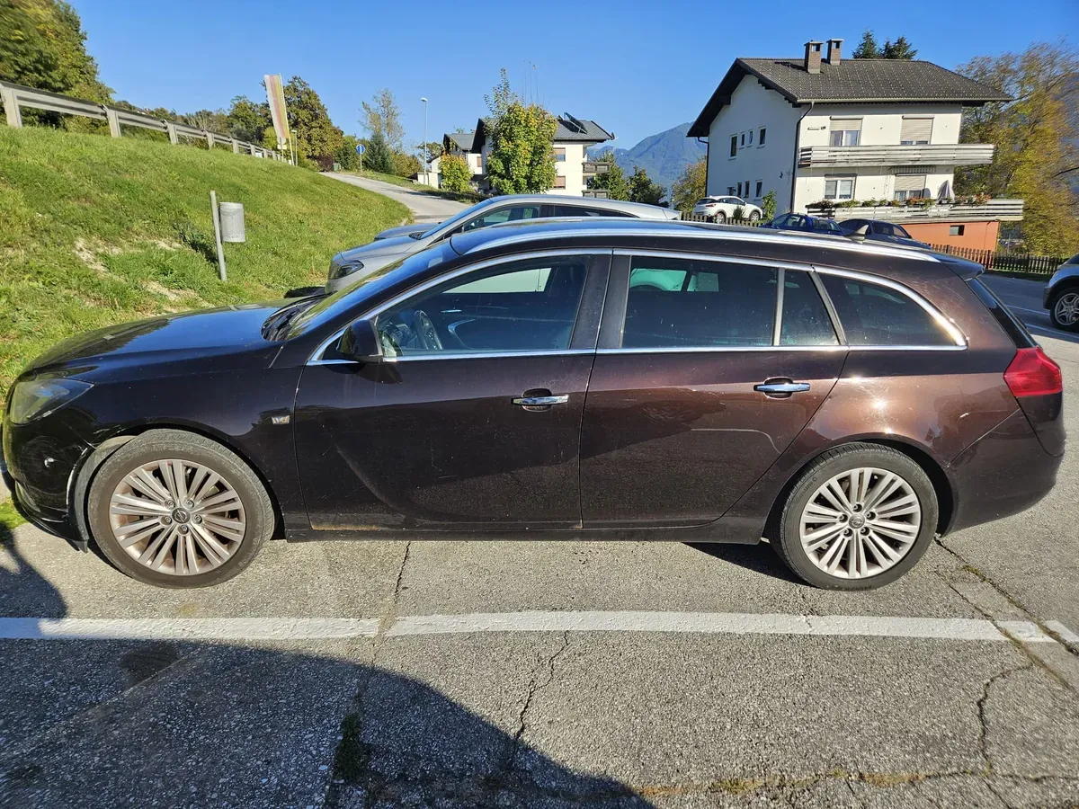 Opel Insignia 2013 photo 2