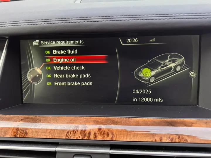BMW 7 Series 2013 photo 3