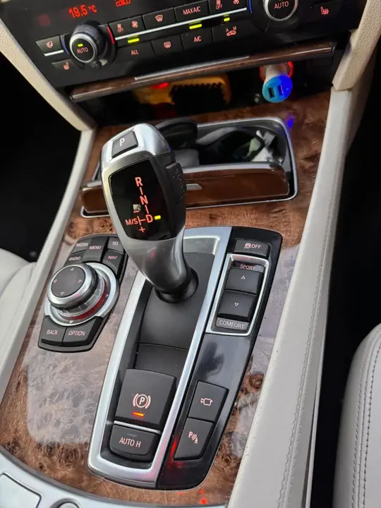 BMW 7 Series 2013 photo 4