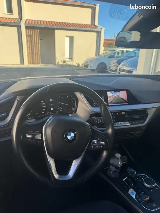 BMW 1 Series 2019 photo 3