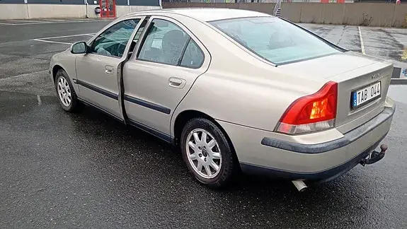 Volvo S60 2002 photo 4