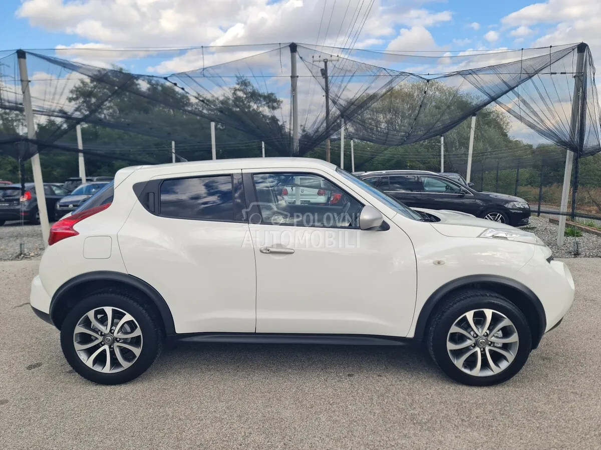 Nissan Juke 2013 photo 5