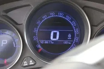 Citroen C4 2013 photo 2