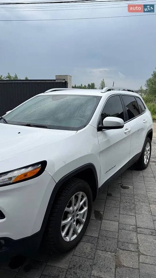 Jeep Cherokee 2015 photo 3