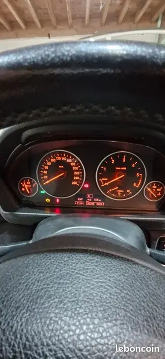 BMW 3 Series 2012 photo 2