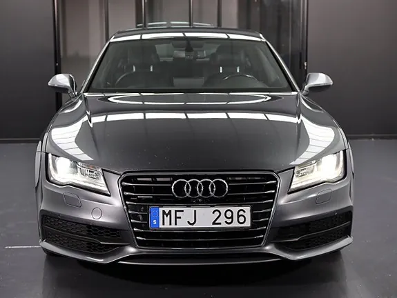 Audi A7 2012 photo 4