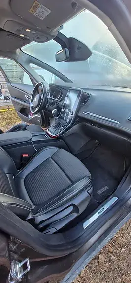 Renault Grand Scenic Iv 2017 photo 3