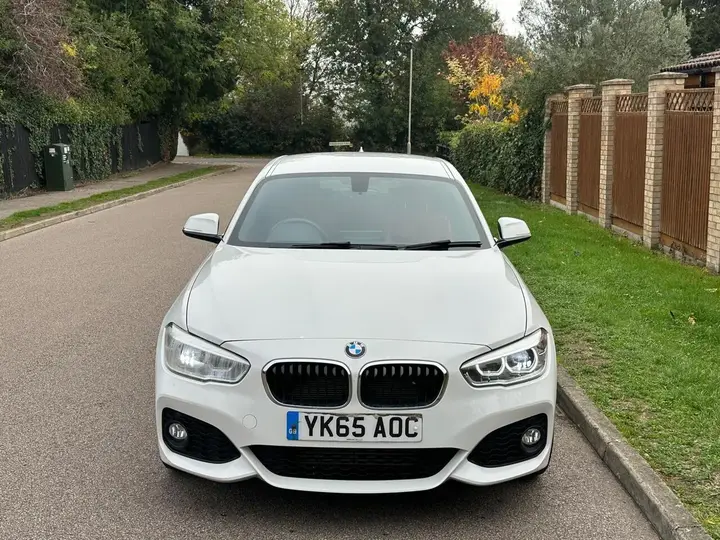 BMW 1 Series 2015 photo 2