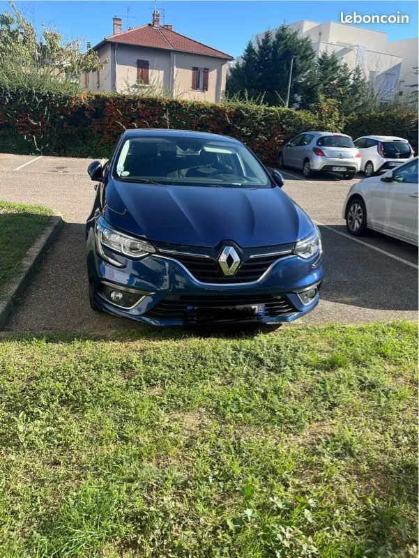 Renault Megane 2017 photo 3