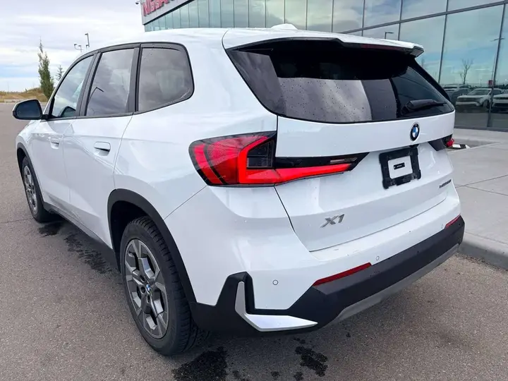 BMW X1 2025 photo 4
