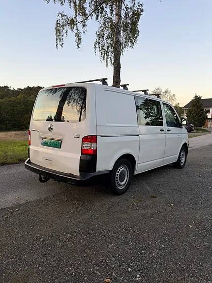 Volkswagen Transporter 2010 photo 4