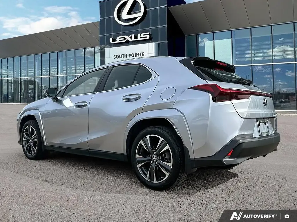 Lexus Ux 2024 photo 4