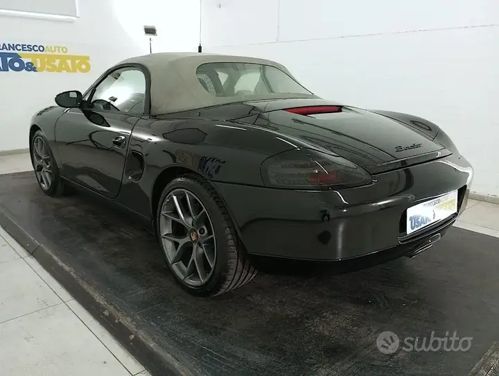 Porsche Boxster 2001 photo 2