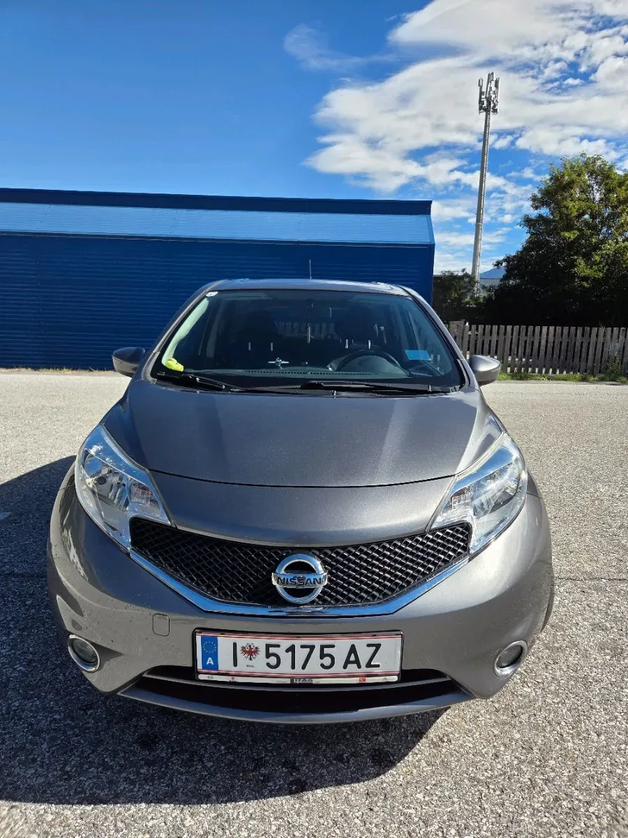 Nissan Note 2016 photo 2