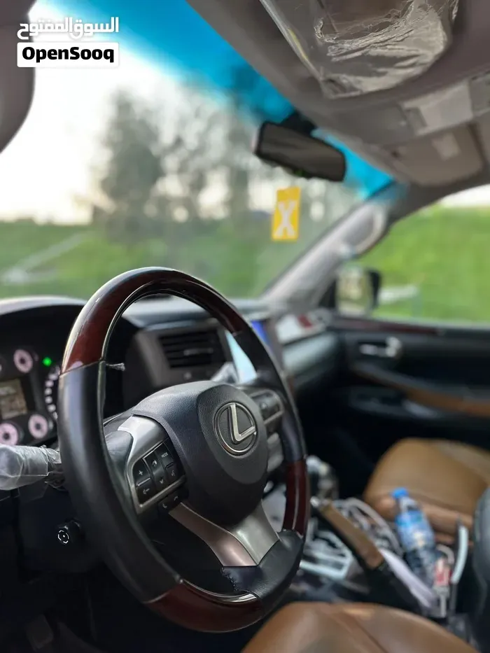 Lexus Lx 570 2011 photo 4