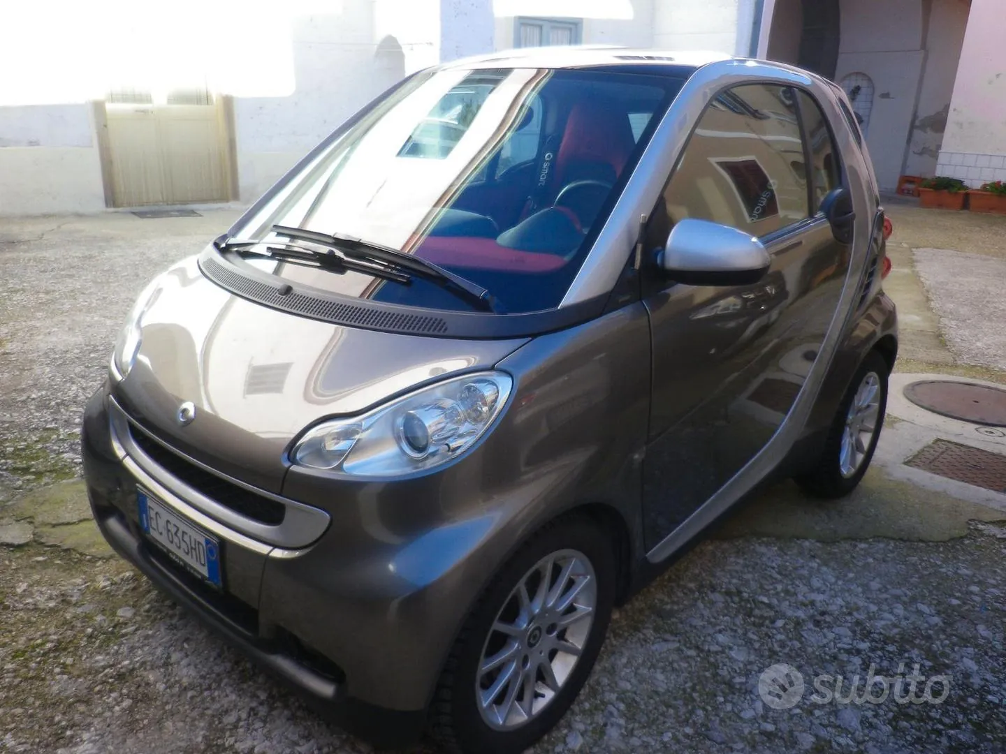 Smart Fortwo 2010 photo 3