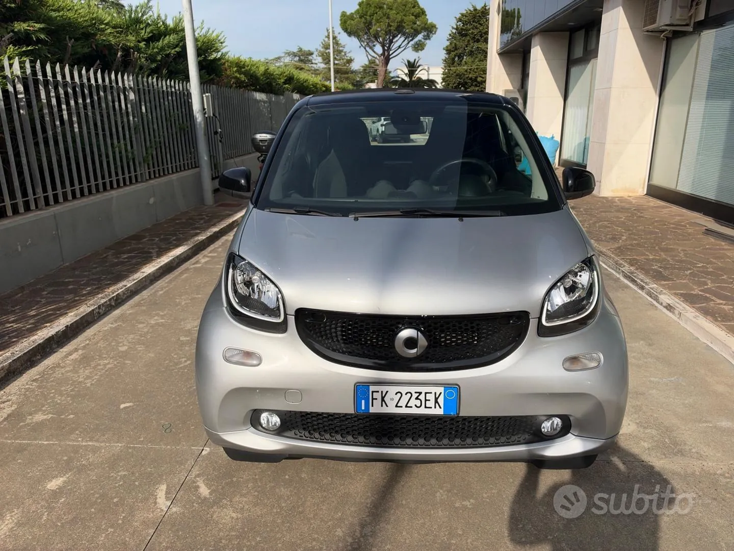Smart Fortwo 2017 photo 2