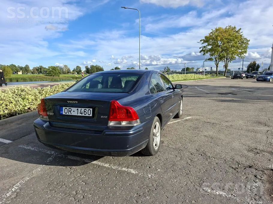 Volvo S60 2005 photo 3