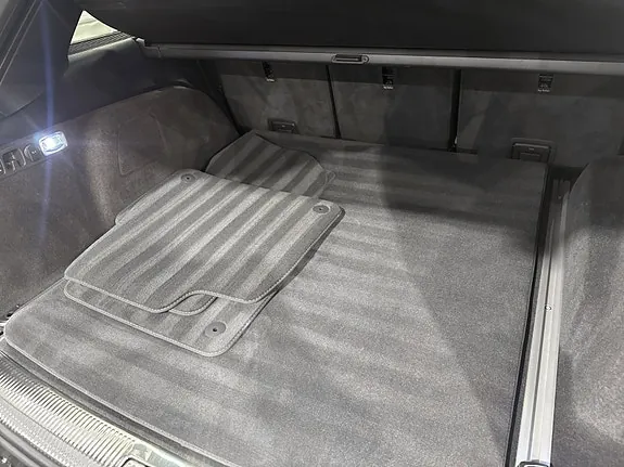 Audi Q7 2023 photo 4